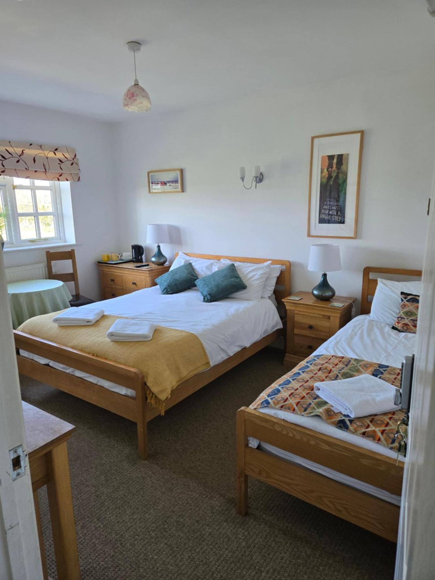 Wayside B&B Salhouse Экстерьер фото